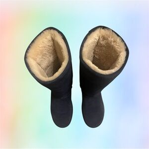 Bear Paw Women's Black Shearling Boots